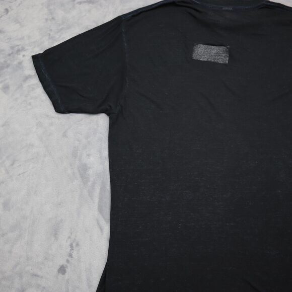 Pink Floyd Shirt Mens M Black Short Sleeve Crew Neck Graphic Print Casual Tee - Picture 12 of 15